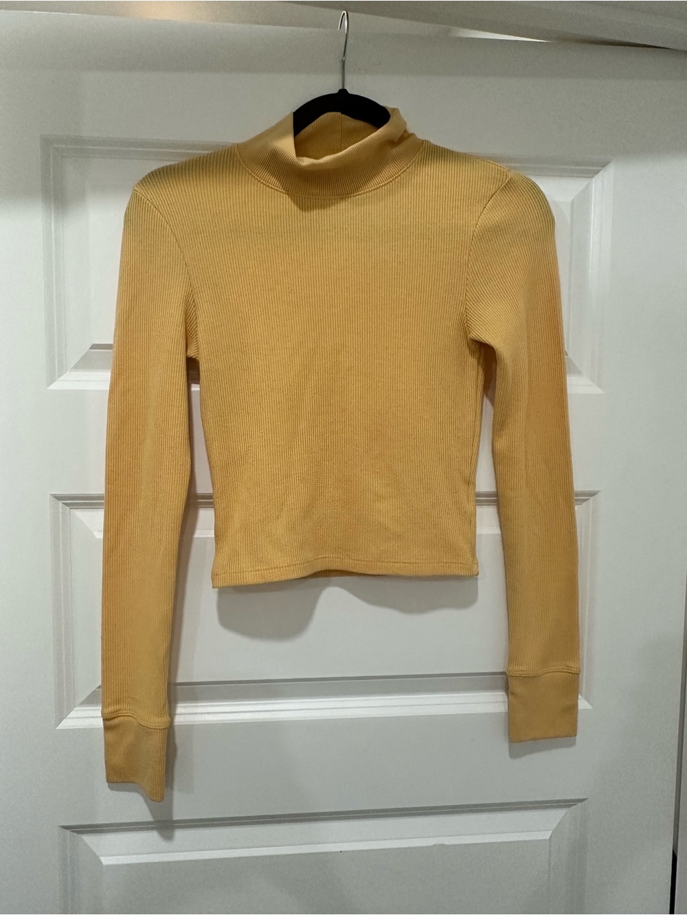 American Eagle Yellow Cropped Ribbed Mock Neck Top Size Small